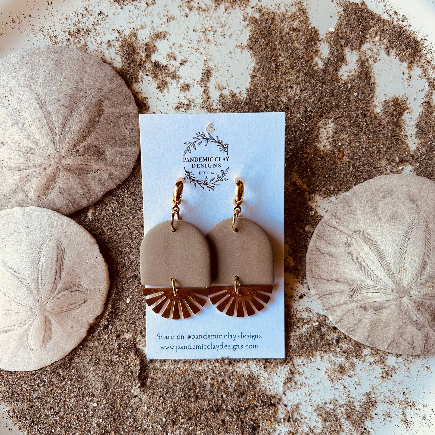 Neutral Sunburst