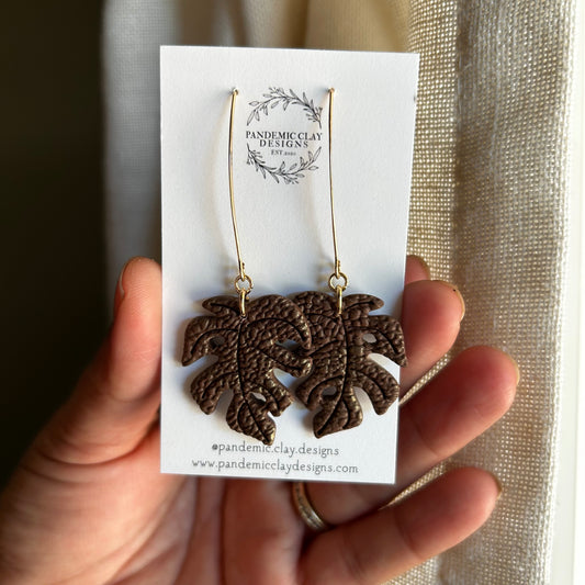 Brown Monstera Leaf